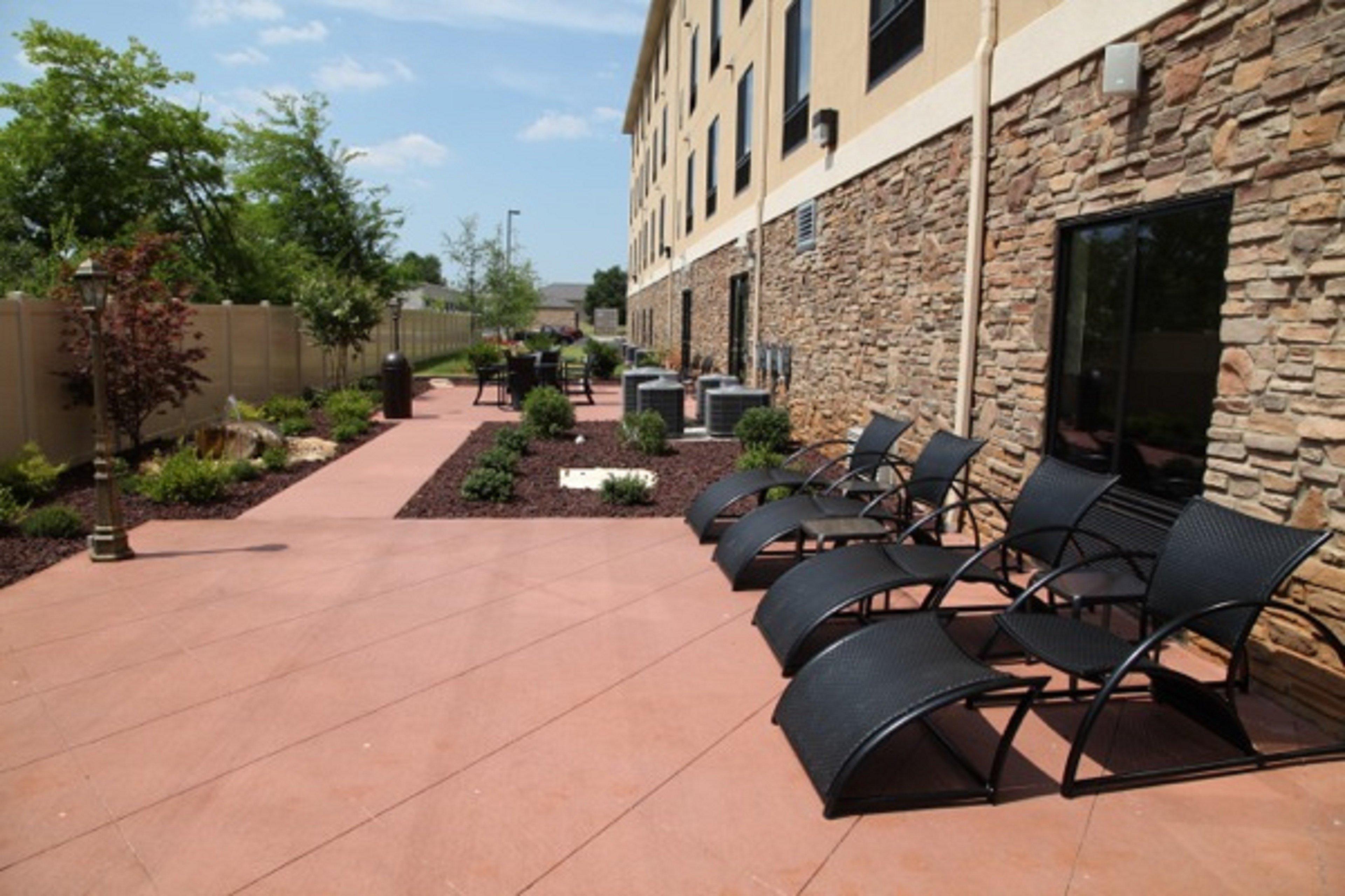 Holiday Inn Express & Suites - Huntsville Airport By Ihg Madison Eksteriør bilde