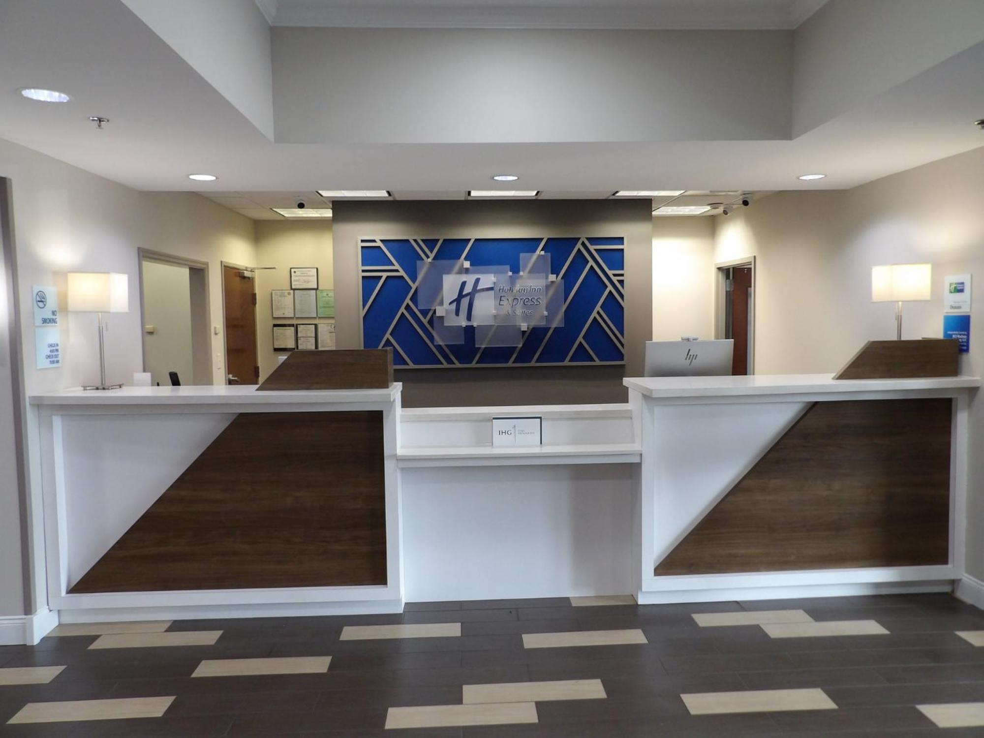 Holiday Inn Express & Suites - Huntsville Airport By Ihg Madison Eksteriør bilde