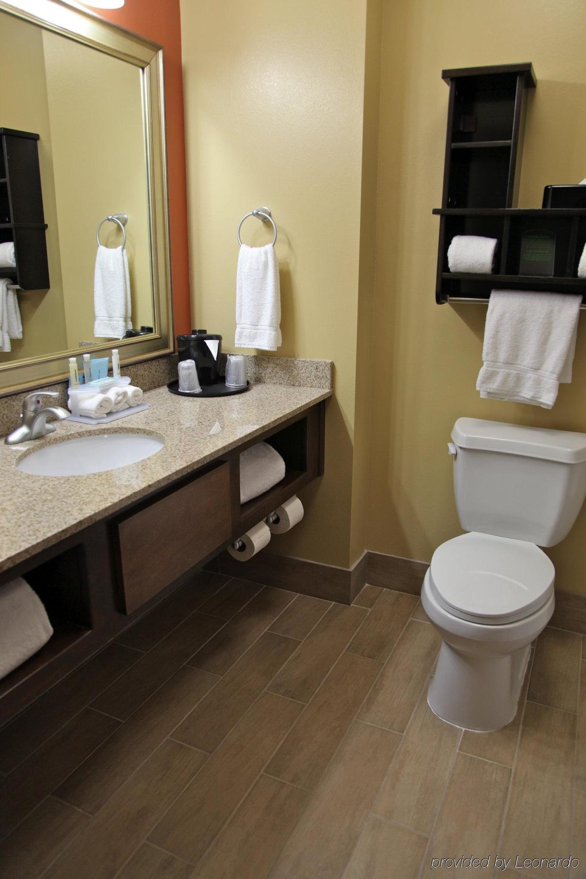 Holiday Inn Express & Suites - Huntsville Airport By Ihg Madison Eksteriør bilde